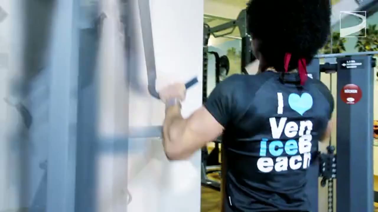 FITNESS & WORKOUT